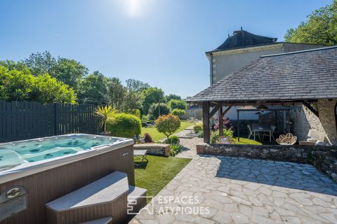 Elegant characterful residence on the outskirts of Tours