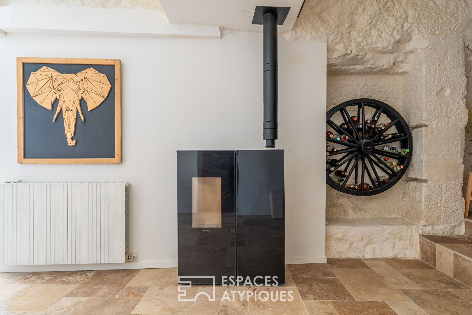 Cozy semi-troglodyte house in Vouvray