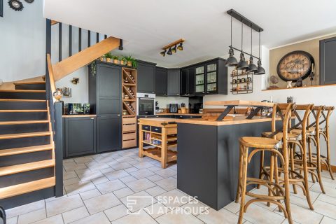 Propriété de caractère avec local commercial et chambres d&rsquo;hôtes face au Château de Langeais