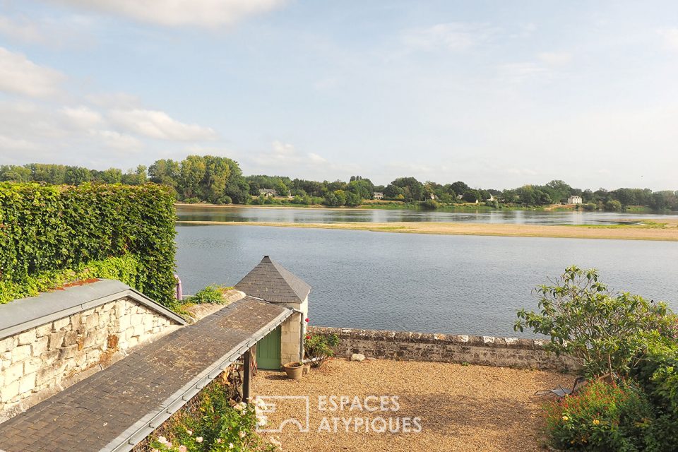 Maison ligérienne avec panorama sur la confluence de la Vienne et la Loire