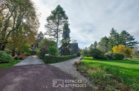 Demeure de charme dans son parc boisé