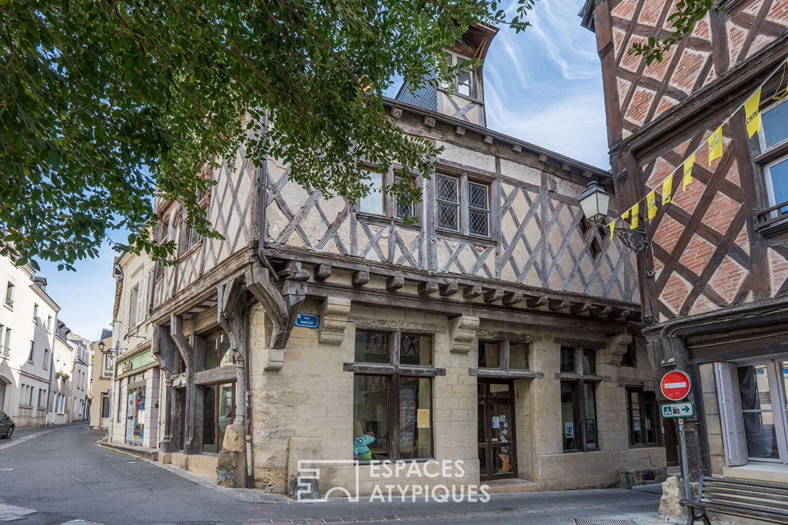 Charming historic ensemble in the medieval center