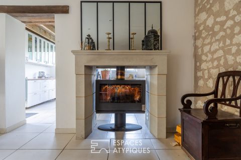 Propriété historique rénovée avec piscine naturelle