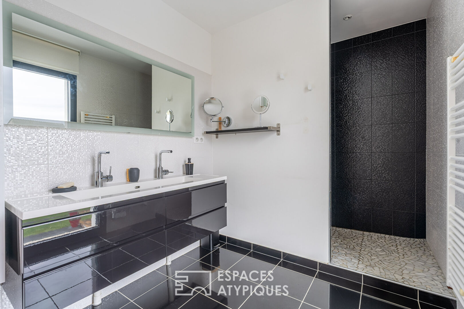 Elégante contemporaine à Esvres