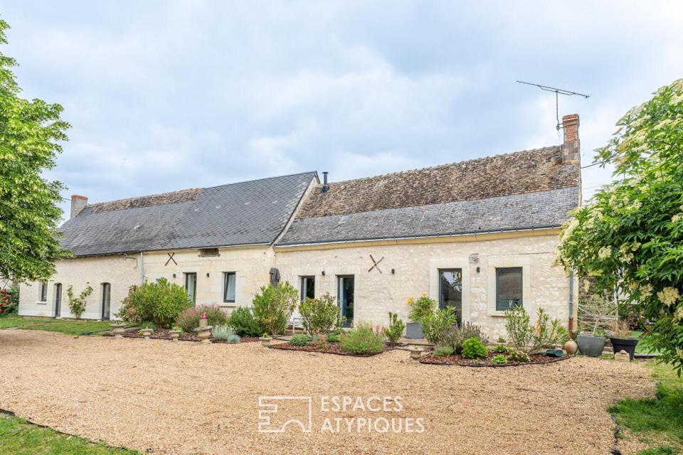 Grange réhabilitée et ses longères de caractère