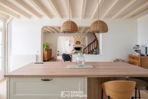 Propriété de charme rénovée avec vue contemplative sur la vallée de la Loire