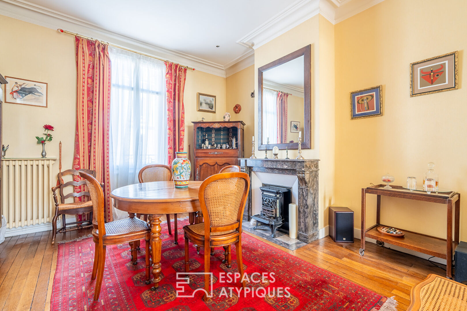 Maison tourangelle de caractère en coeur de ville avec garage