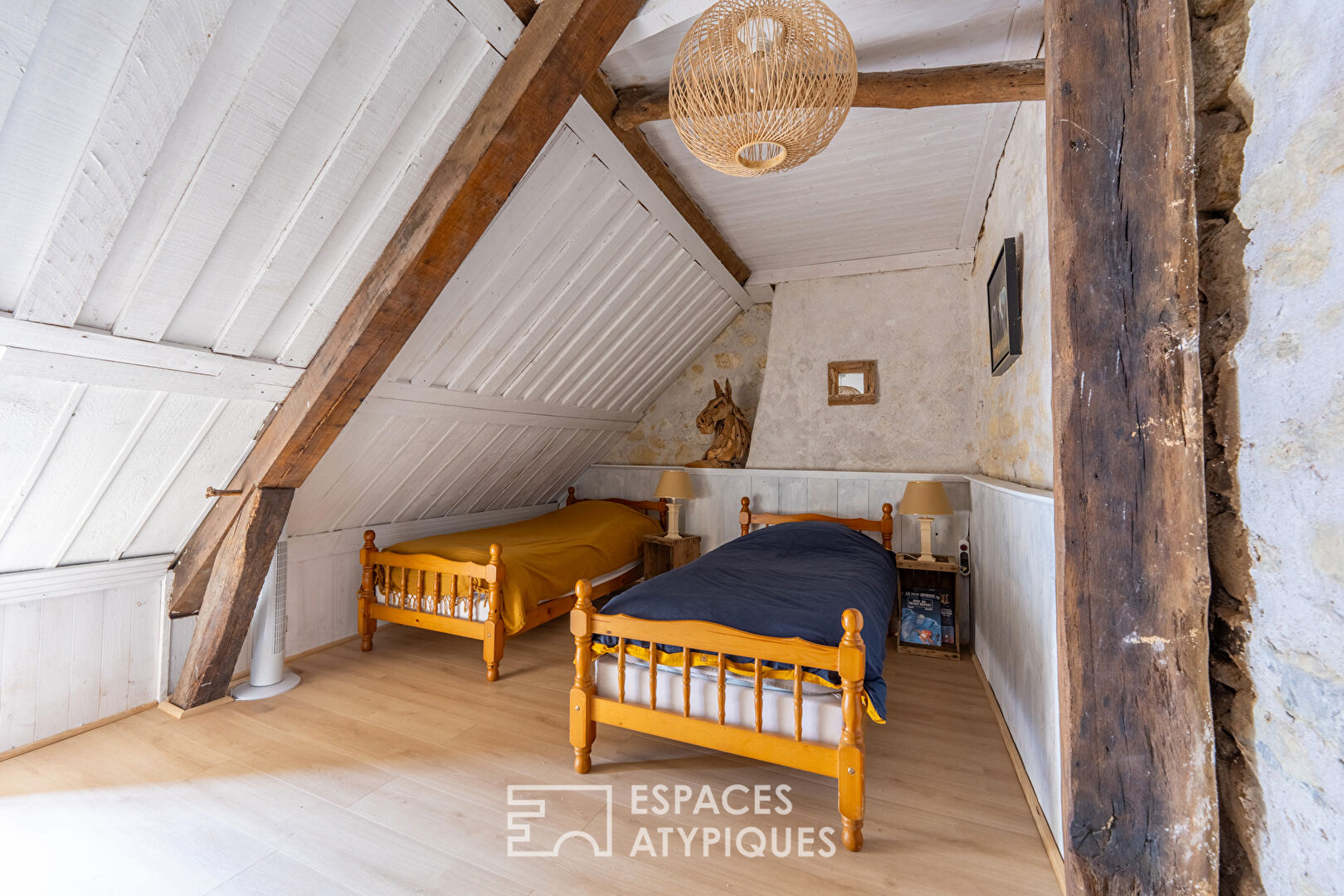 Charming semi-troglodyte lodge