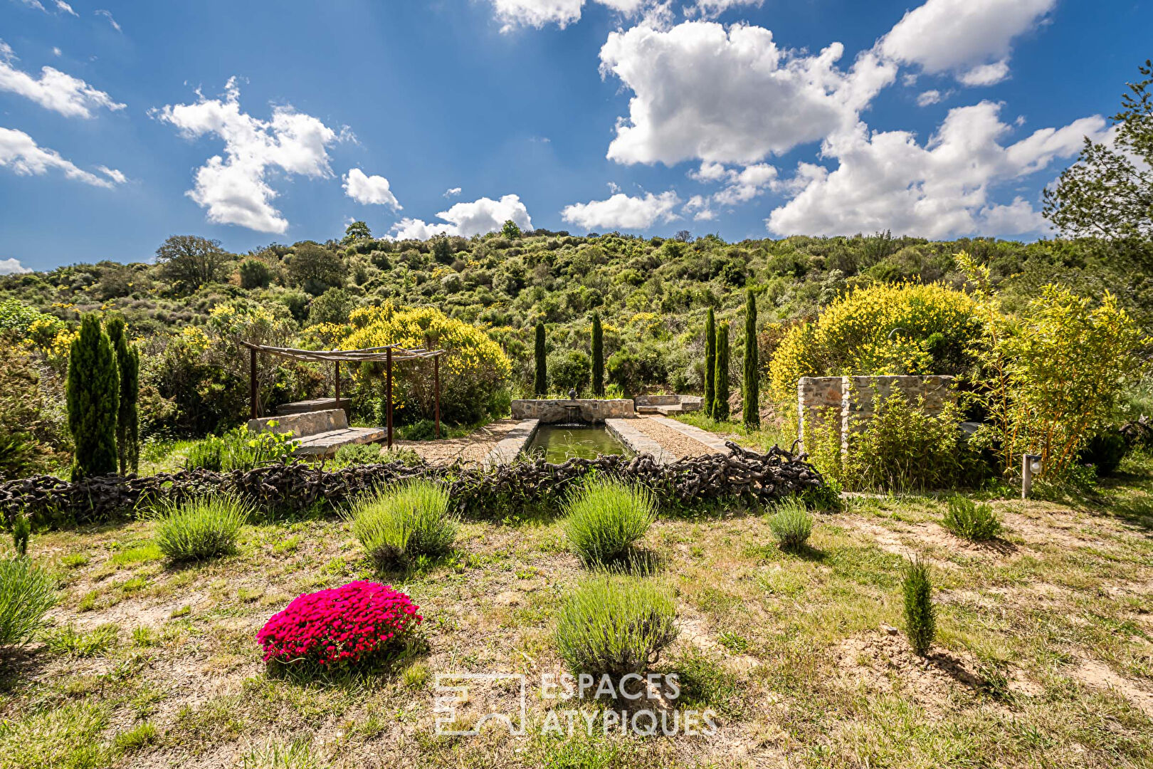 Sublime bergerie écologique rénovée avec vue sur le Canigou