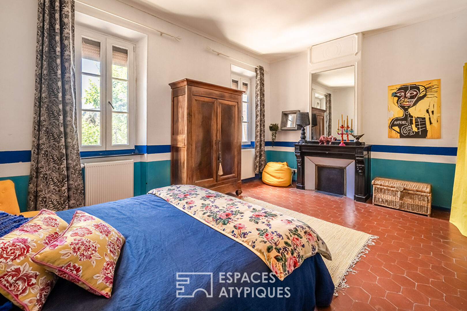 Élégante bourgeoise avec terrasse sur les toits