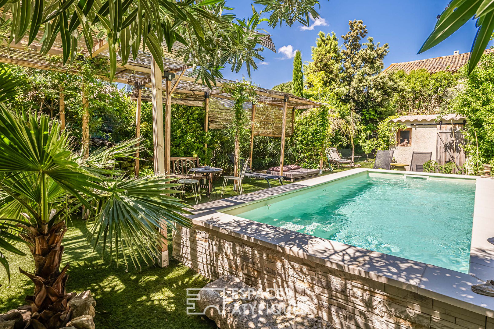 Maison vigneronne : Une Oasis de Sérénité à Canet