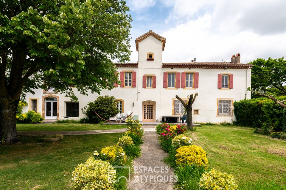 Maison de maître rénovée près du Lauragais avec dépendances et parc arboré