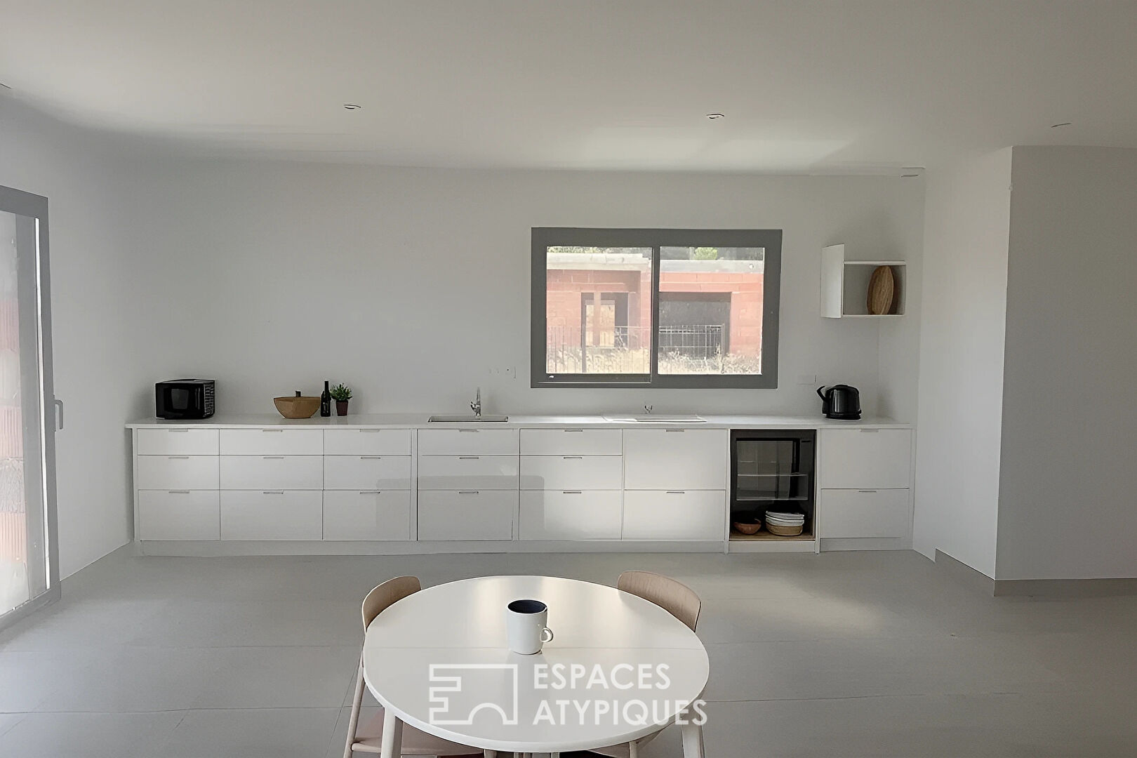 Maison neuve de plain-pied à Thézan-des-Corbières : confort moderne et cadre naturel