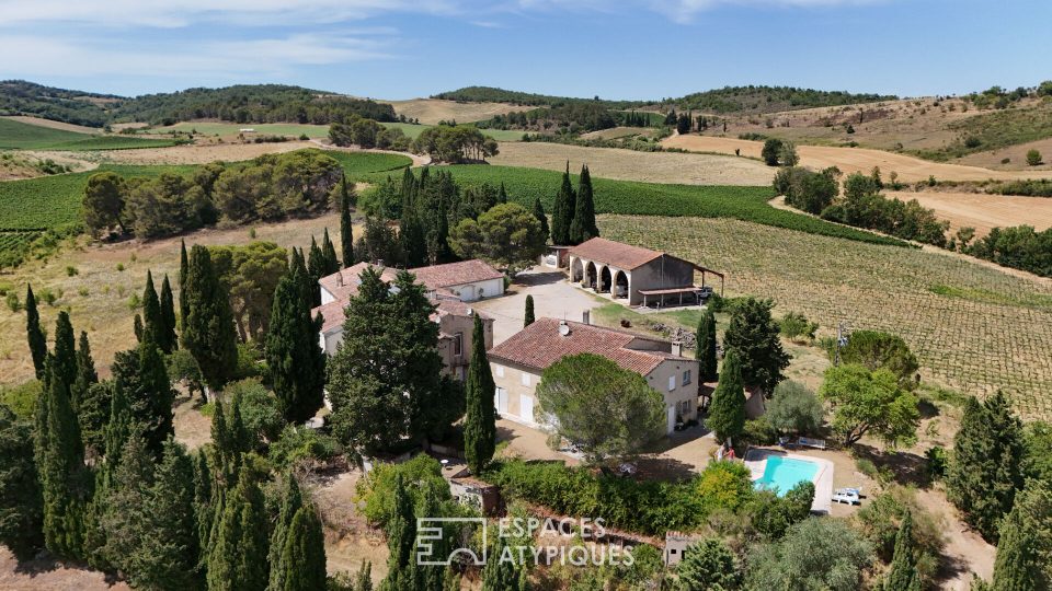 Ensemble immobilier unique sur 17 hectares - Vue panoramique et potentiel rare