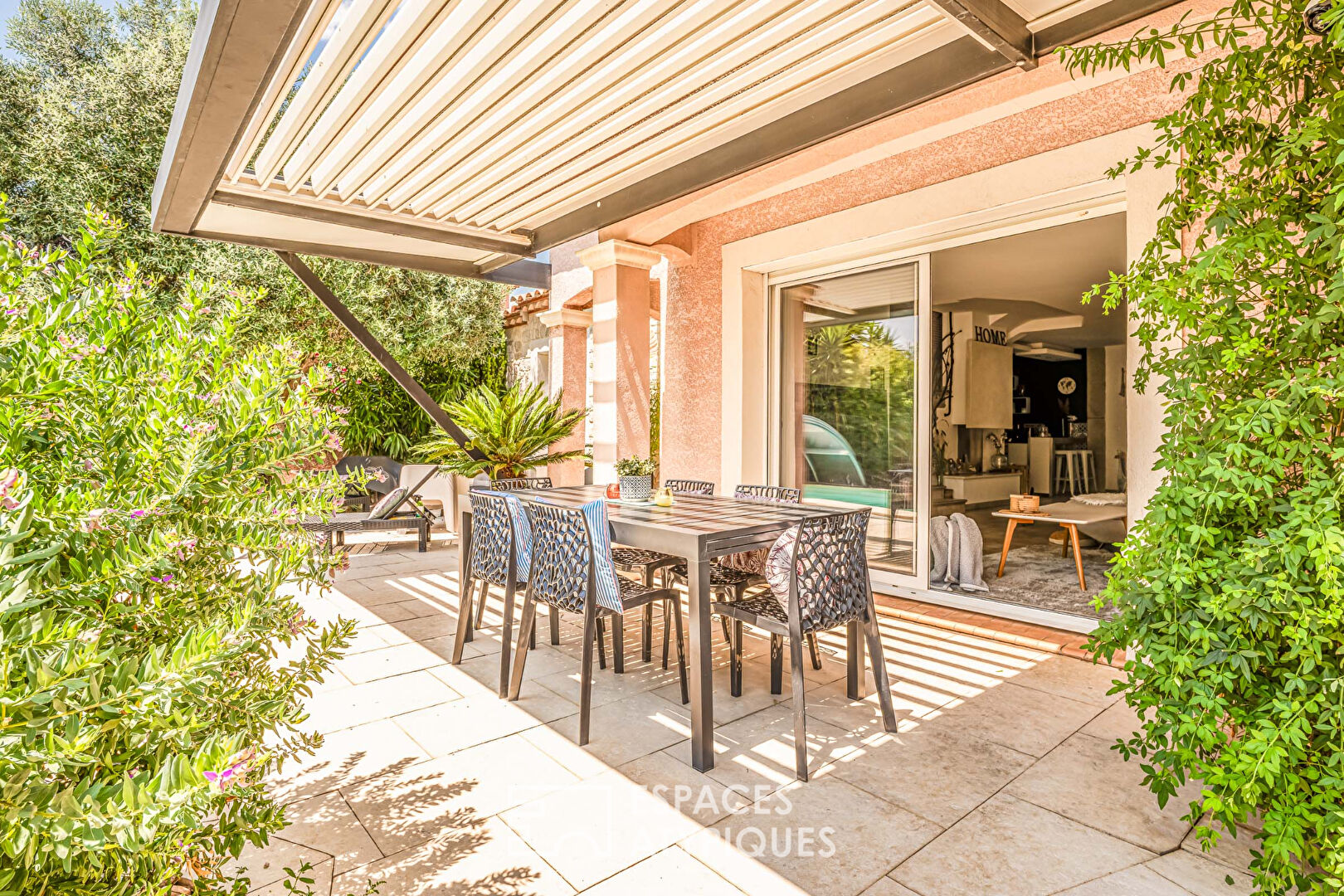 Villa avec piscine dans un cadre résidentiel privilégié à Narbonne