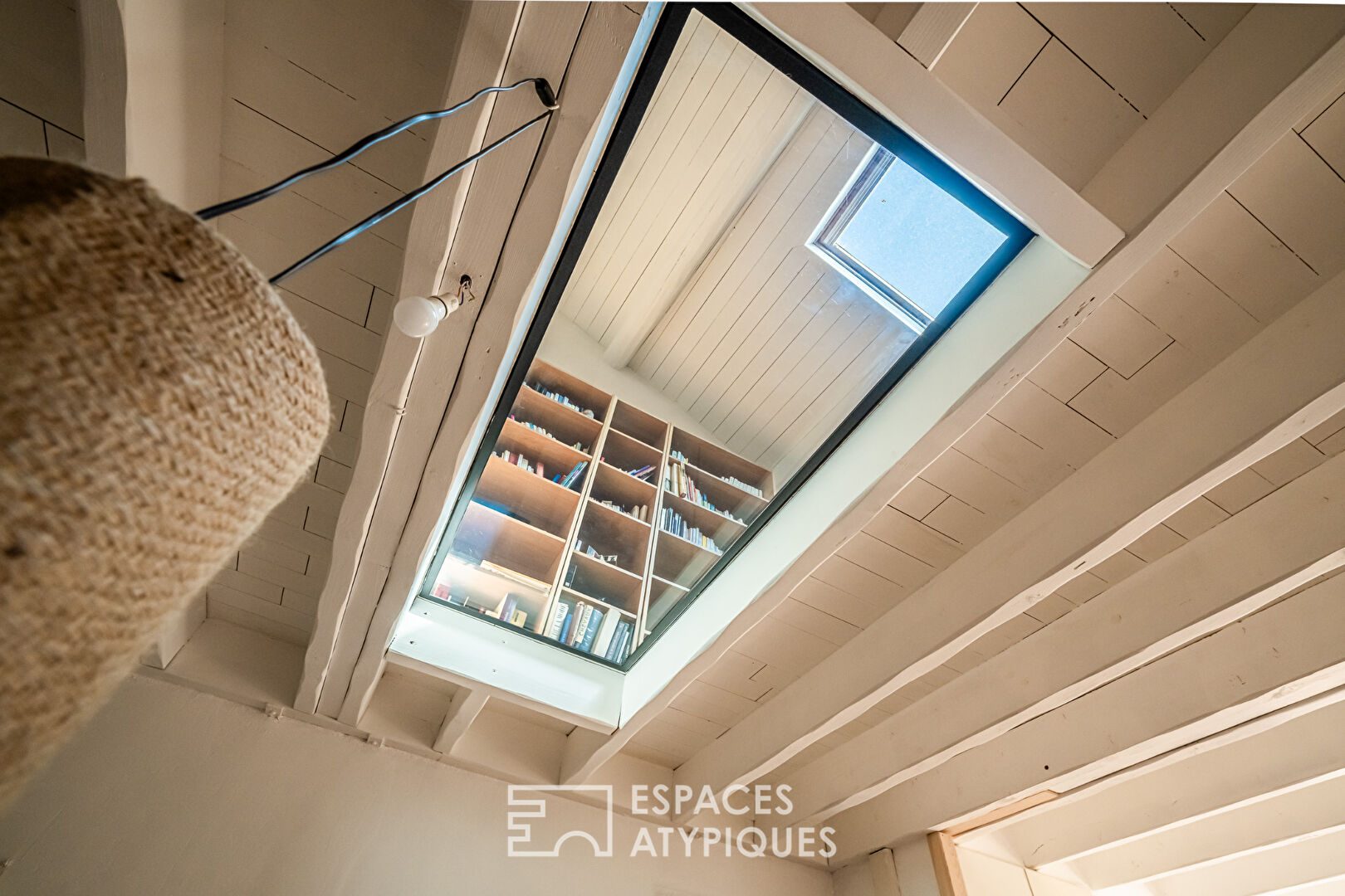 Appartement lumineux avec terrasse, au calme, à deux pas des Halles de Narbonne
