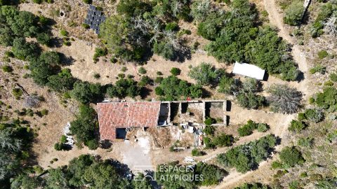 Bergerie du XVe siècle rénovée – Autonomie complète en pleine réserve naturelle