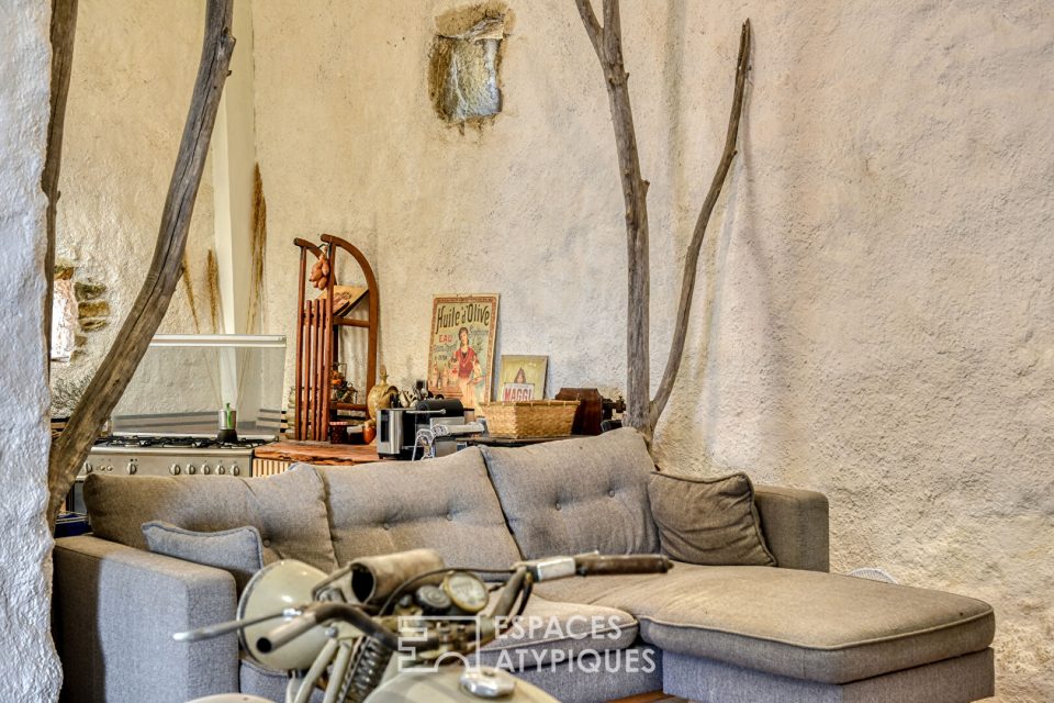 Bergerie du XVe siècle rénovée - Autonomie complète en pleine réserve naturelle