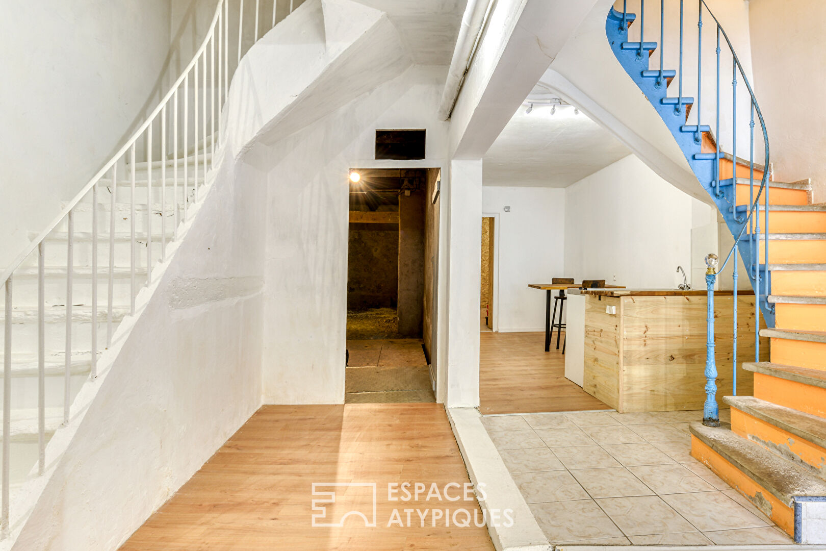 Maison de village atypique de 200 m² avec fort potentiel au coeur de Padern
