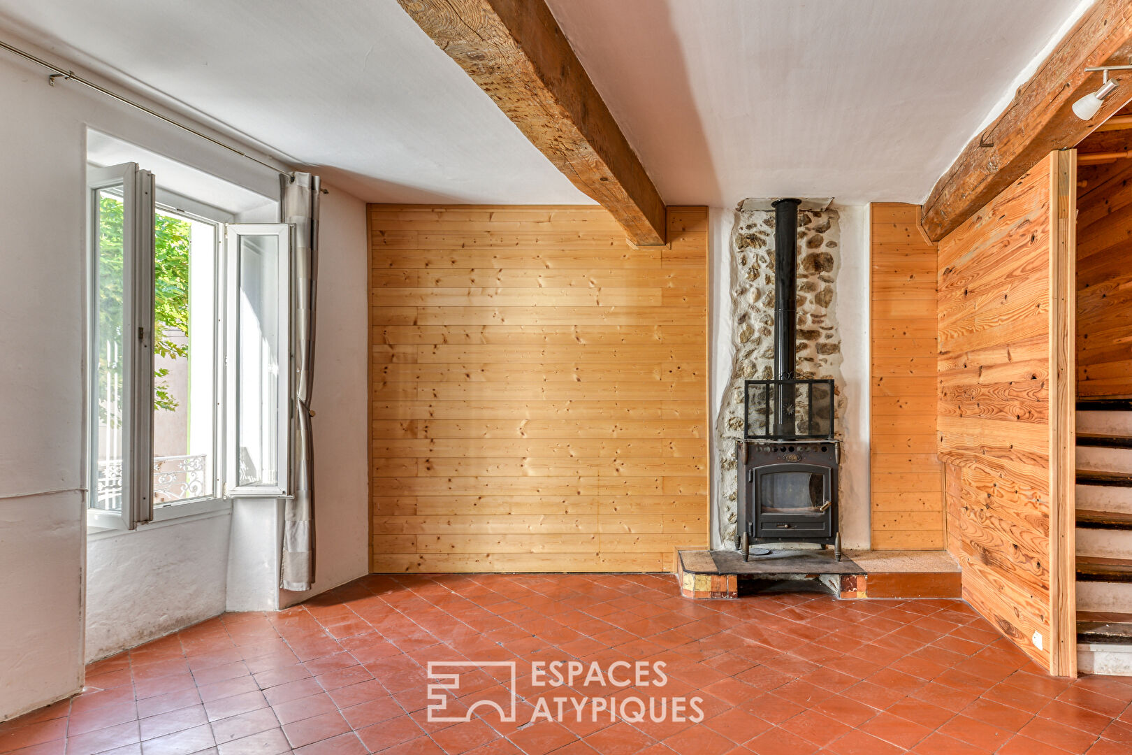 Maison de village atypique de 200 m² avec fort potentiel au coeur de Padern