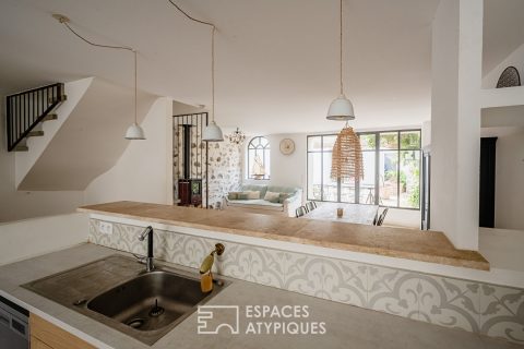 Propriété de charme rénovée avec cour intime, idéal chambres d’hôtes au coeur de Gruissan