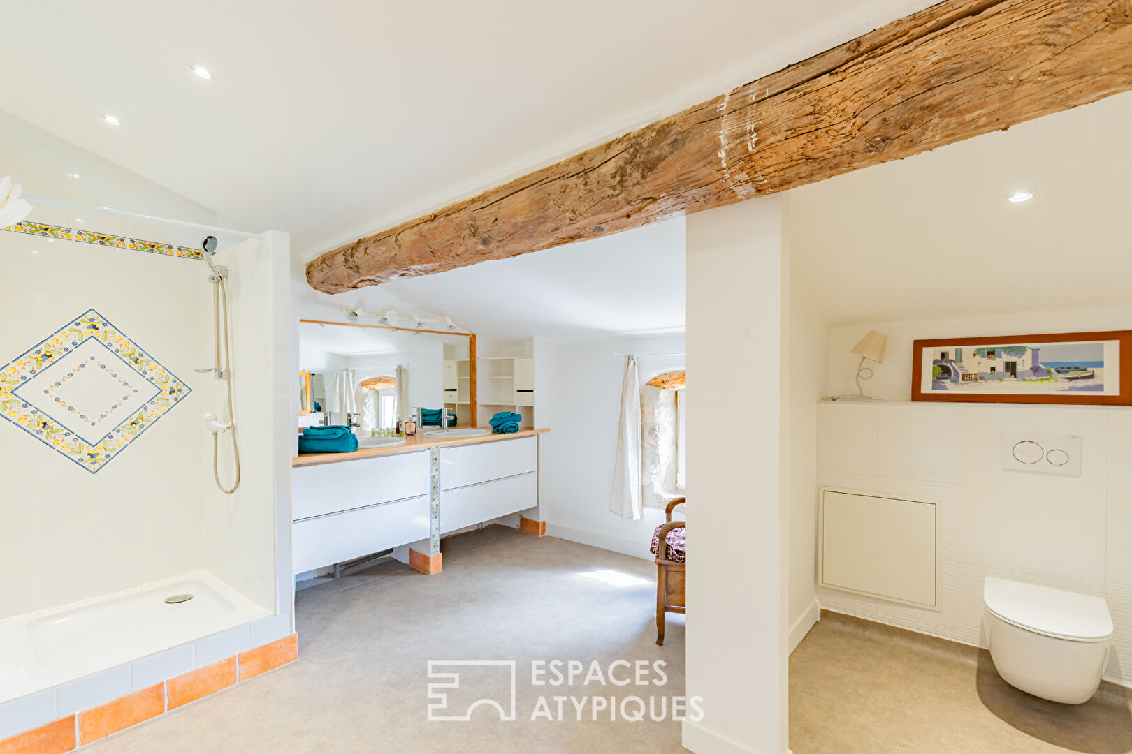 Maison familiale et chambres d’hôtes – 328 m² rénovés au coeur des Corbières