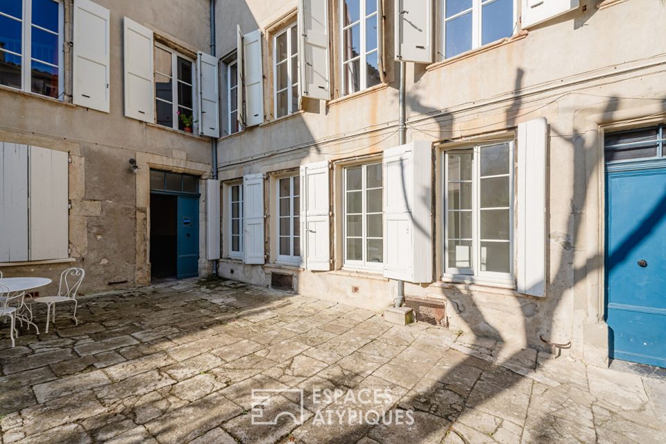 Local professionnel spacieux et sécurisé en centre-ville de Narbonne