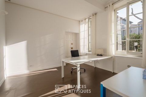Local professionnel spacieux et sécurisé en centre-ville de Narbonne