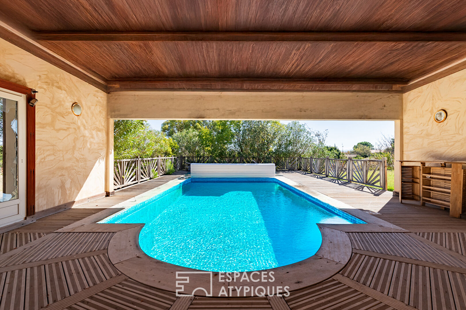 Property with Stunning Views of Mount Canigou and Guest Accommodation Potential