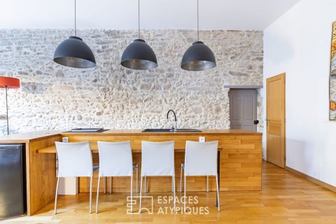 Maison de Maître du XVIIIe avec piscine et jardin clos au Coeur du Minervois