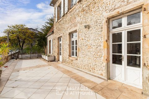 Property complex with terrace and rare potential – Limoux town centre