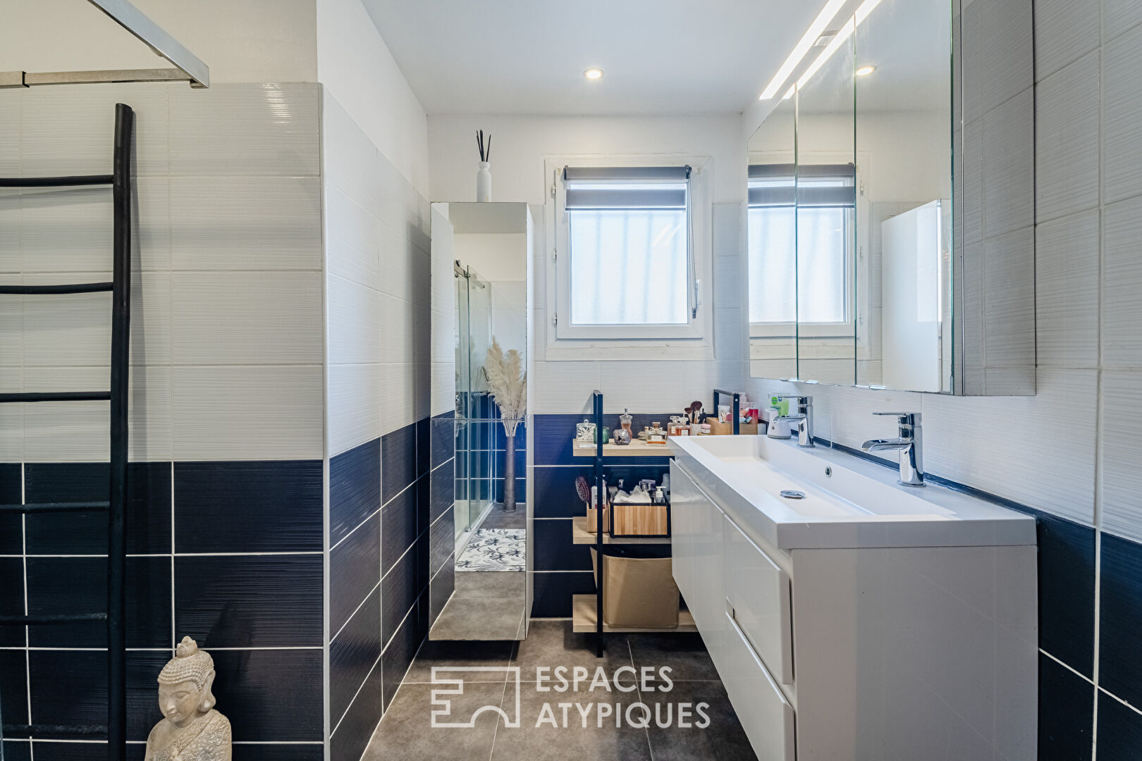 Maison bi-habitation avec piscine à Salles-d&rsquo;Aude