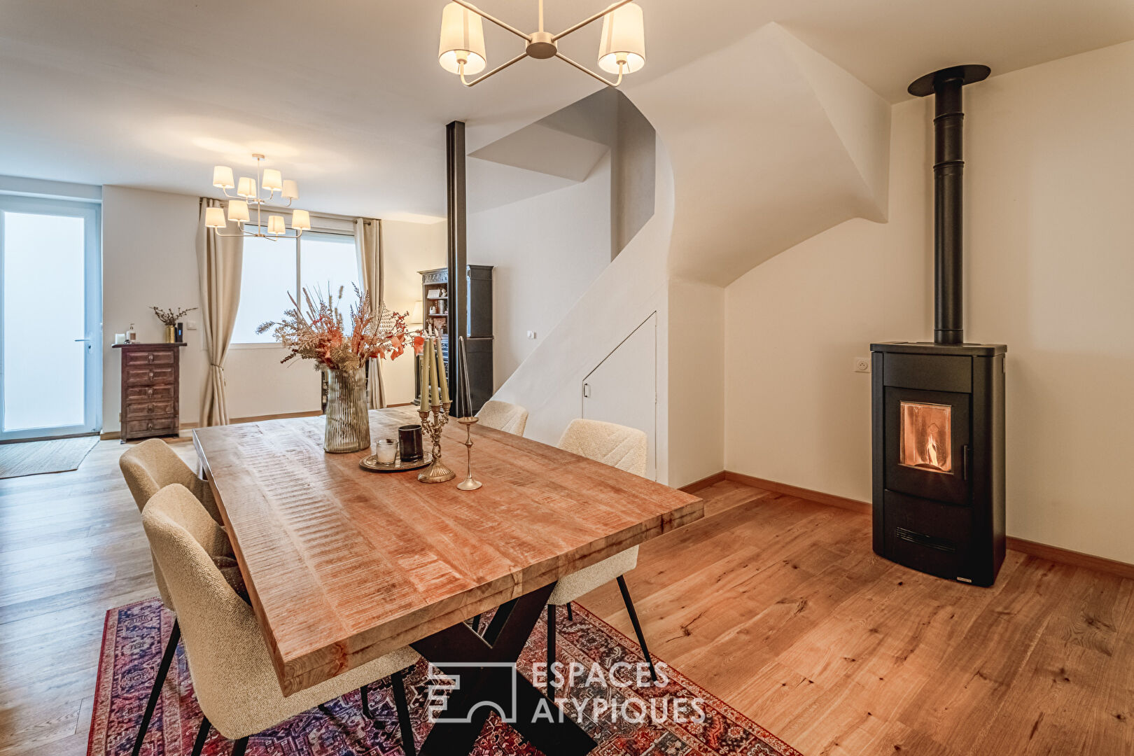 Maison de village atypique avec cour à 10 minutes de la mer