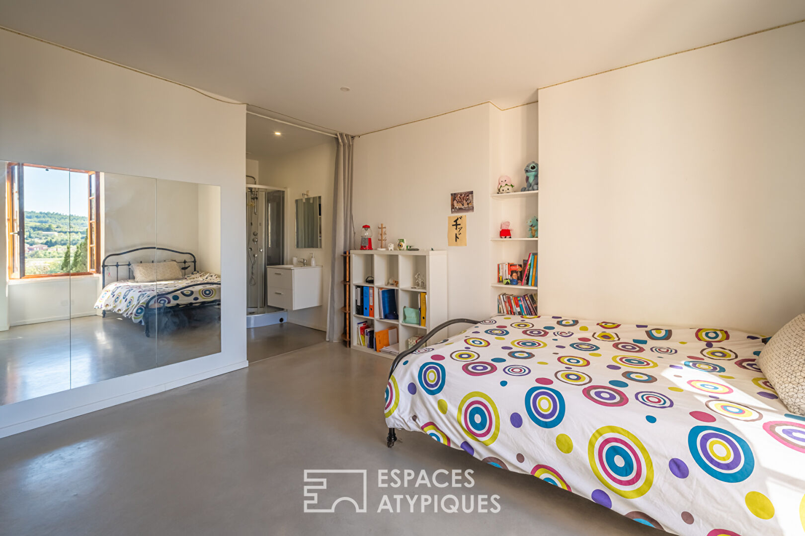 Charmante bâtisse de caractère avec gîte proche de Narbonne