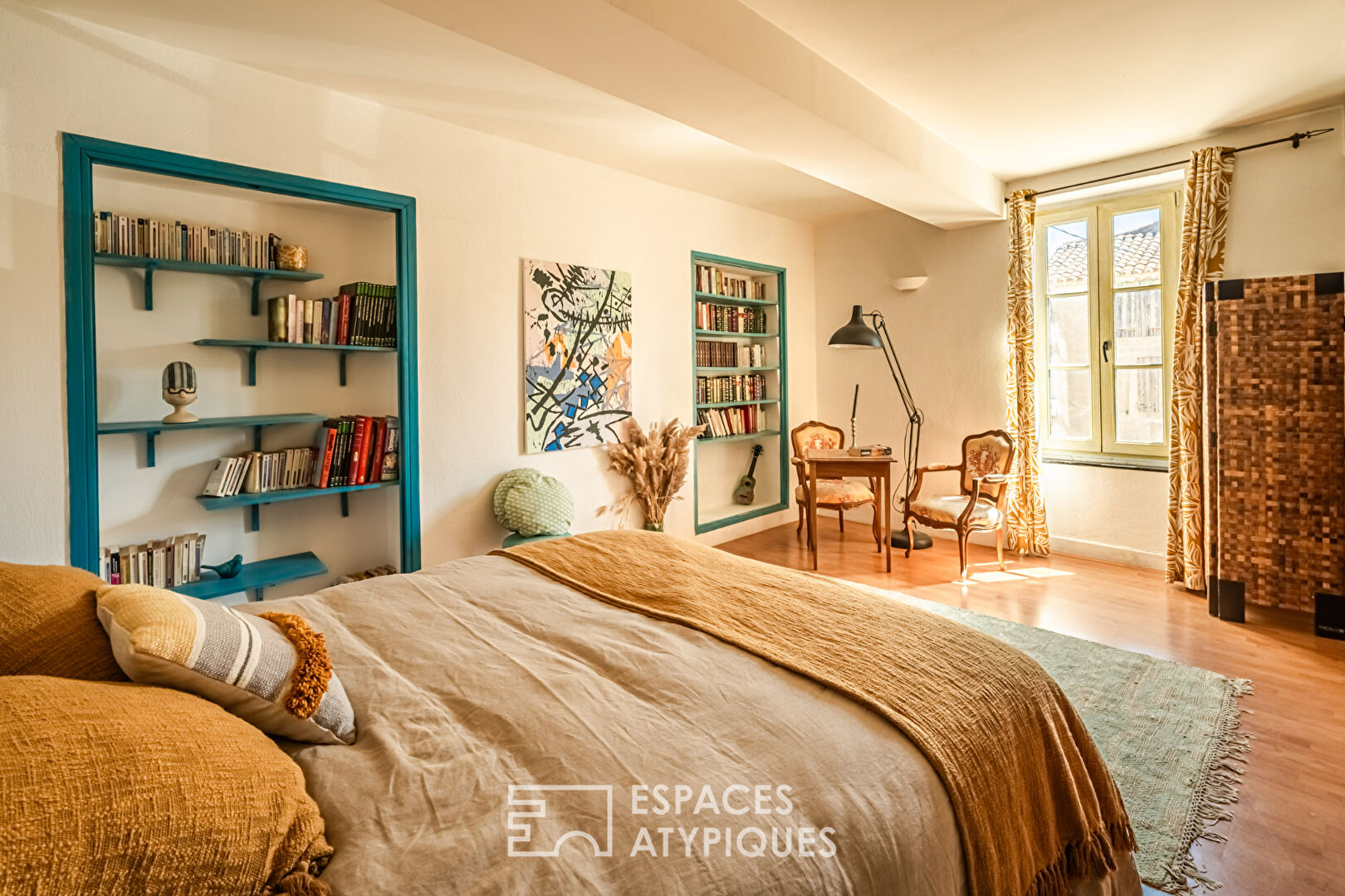 Bourgeoise de caractère avec rooftop confidentiel – Proche Narbonne