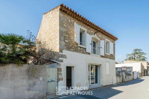 Réhabilitation d&rsquo;architecte : le cachet d&rsquo;une remise 1900 aux volumes épurés