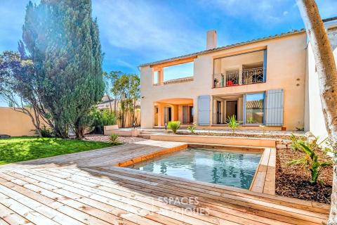 Demeure d&rsquo;exception à Bages avec vue sur les étangs