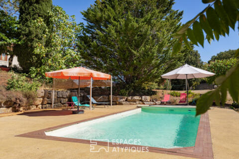 Ancien domaine viticole avec gîtes, piscine et 3 hectares proche de Limoux