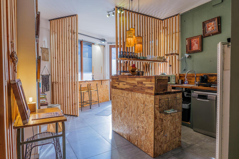 Local commercial réhabilité en loft atypique au coeur de Carcassonne