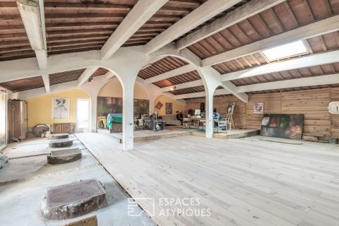 Maison  4 pièce(s) 330 m2