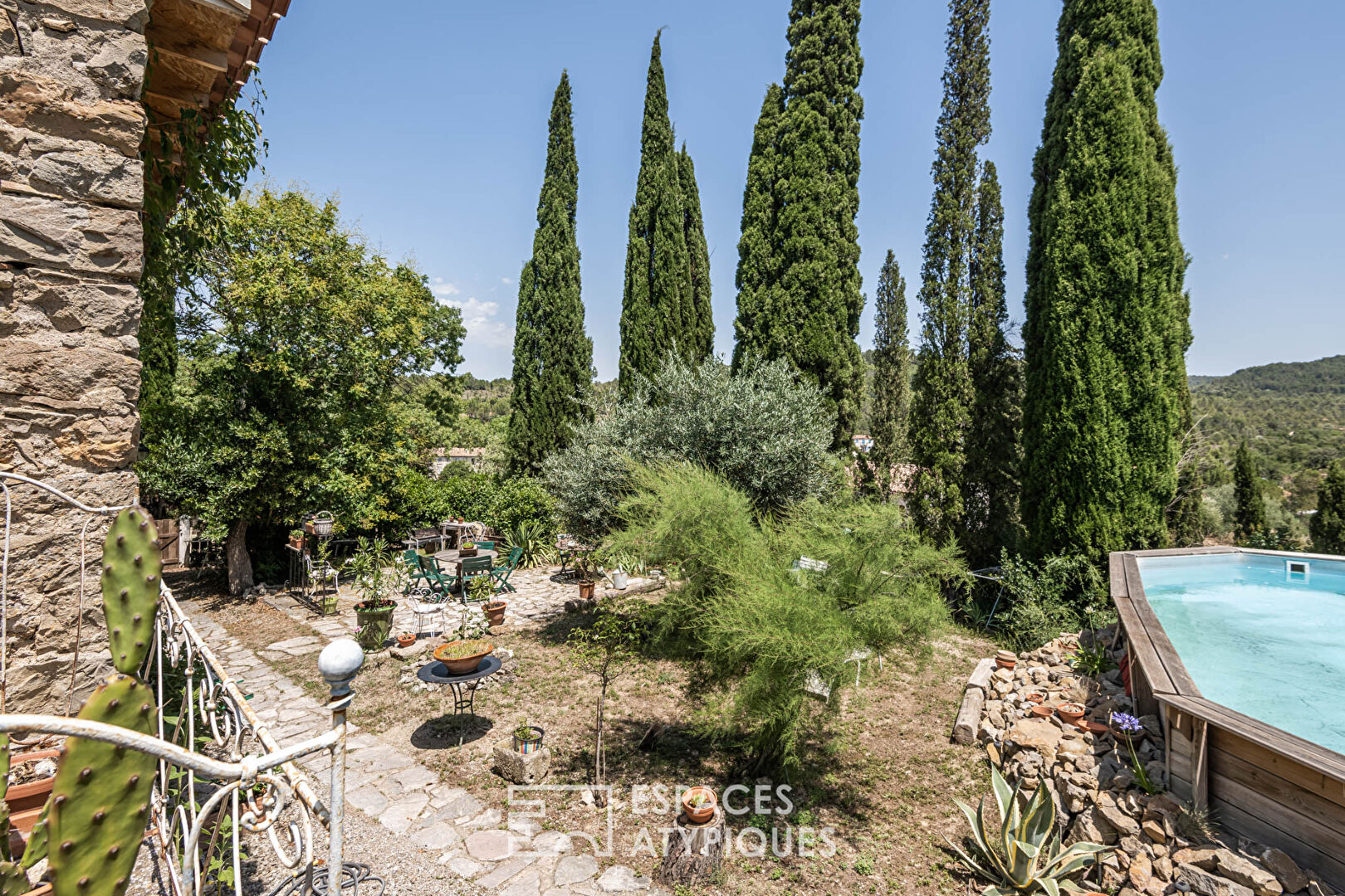 Former wine estate in the heart of the Corbières