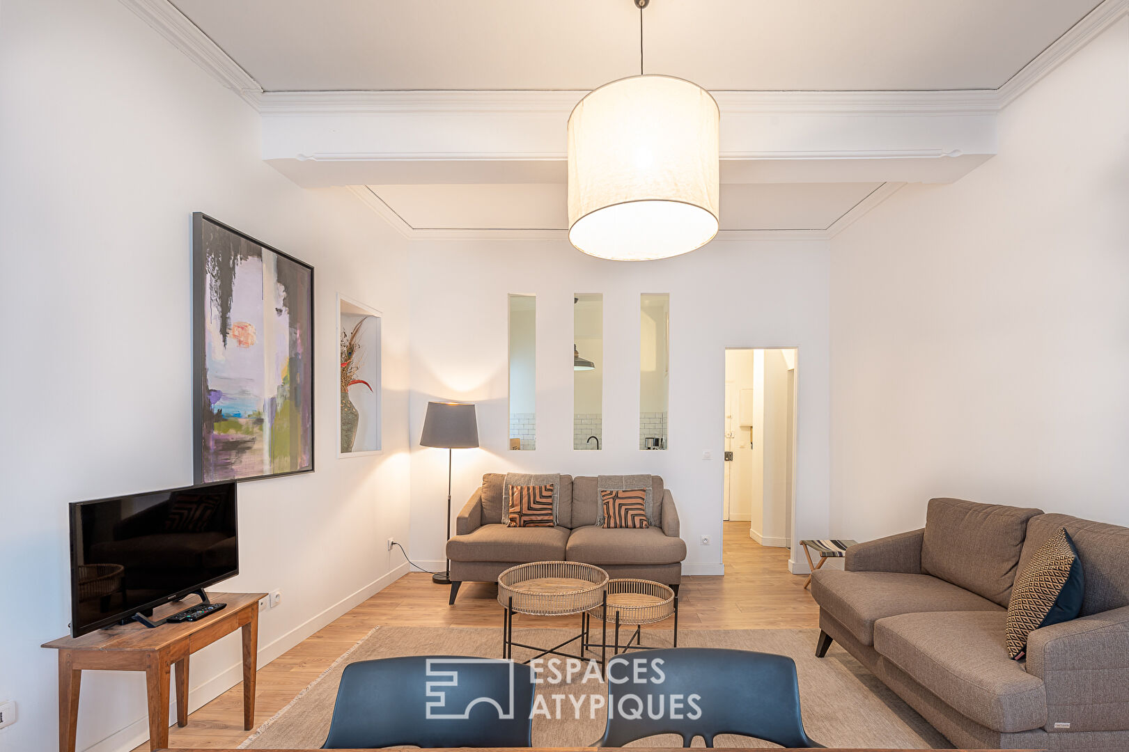 Character property complex in the heart of the city