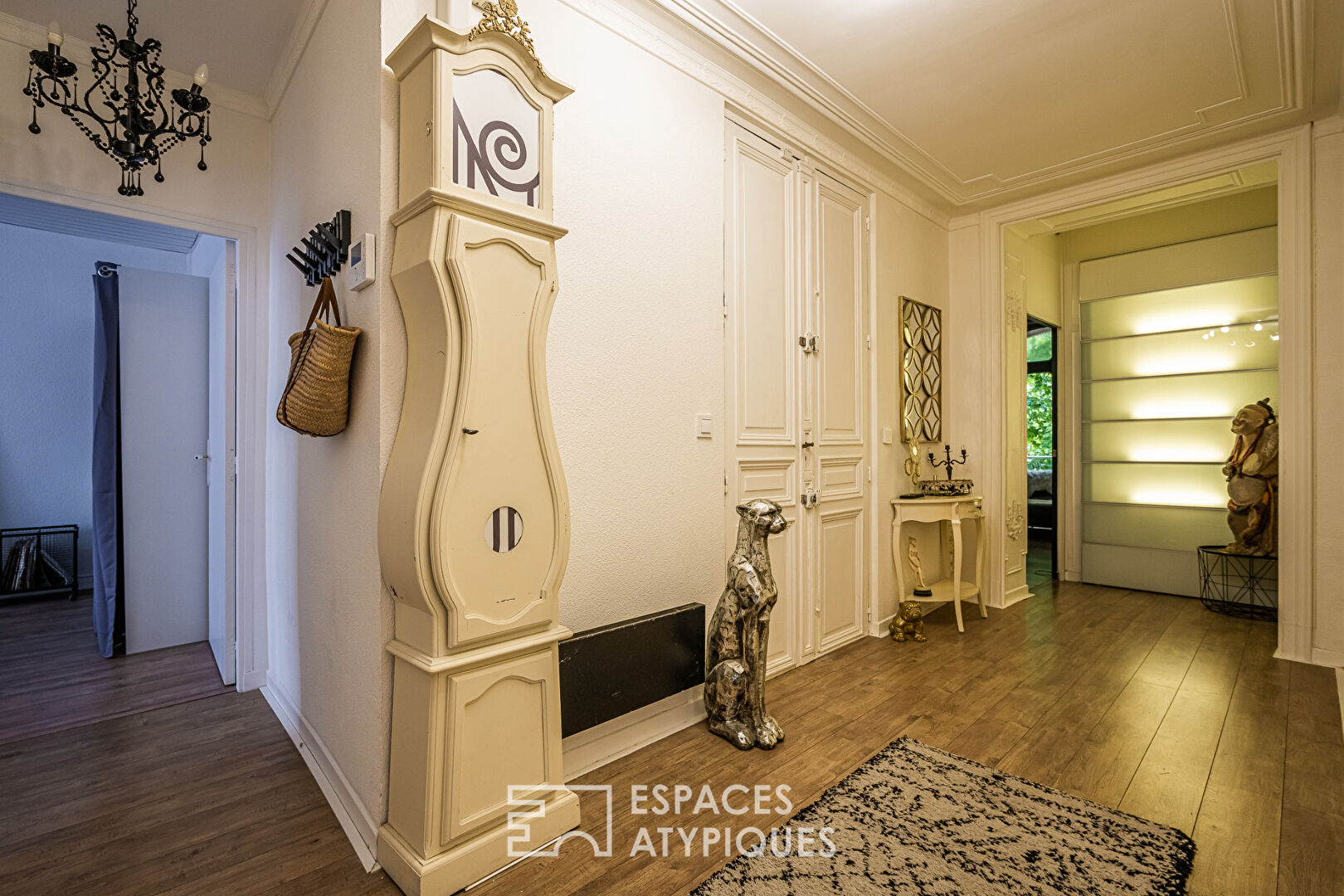 Narbonne city center apartment