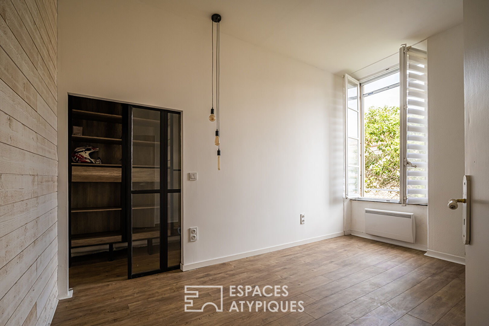 Narbonne city center apartment