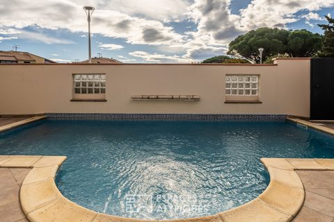 Maison d’architecte avec piscine à 200m de la plage