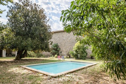 Maison de maître 6 bedrooms 390sqm with land and swimming pool