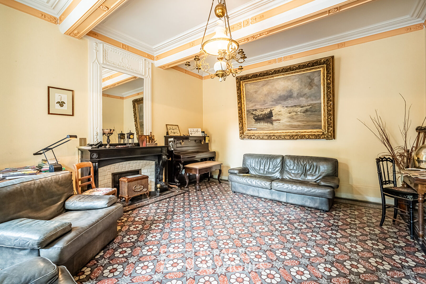 L’accueillante : maison de maître et ses dépendances