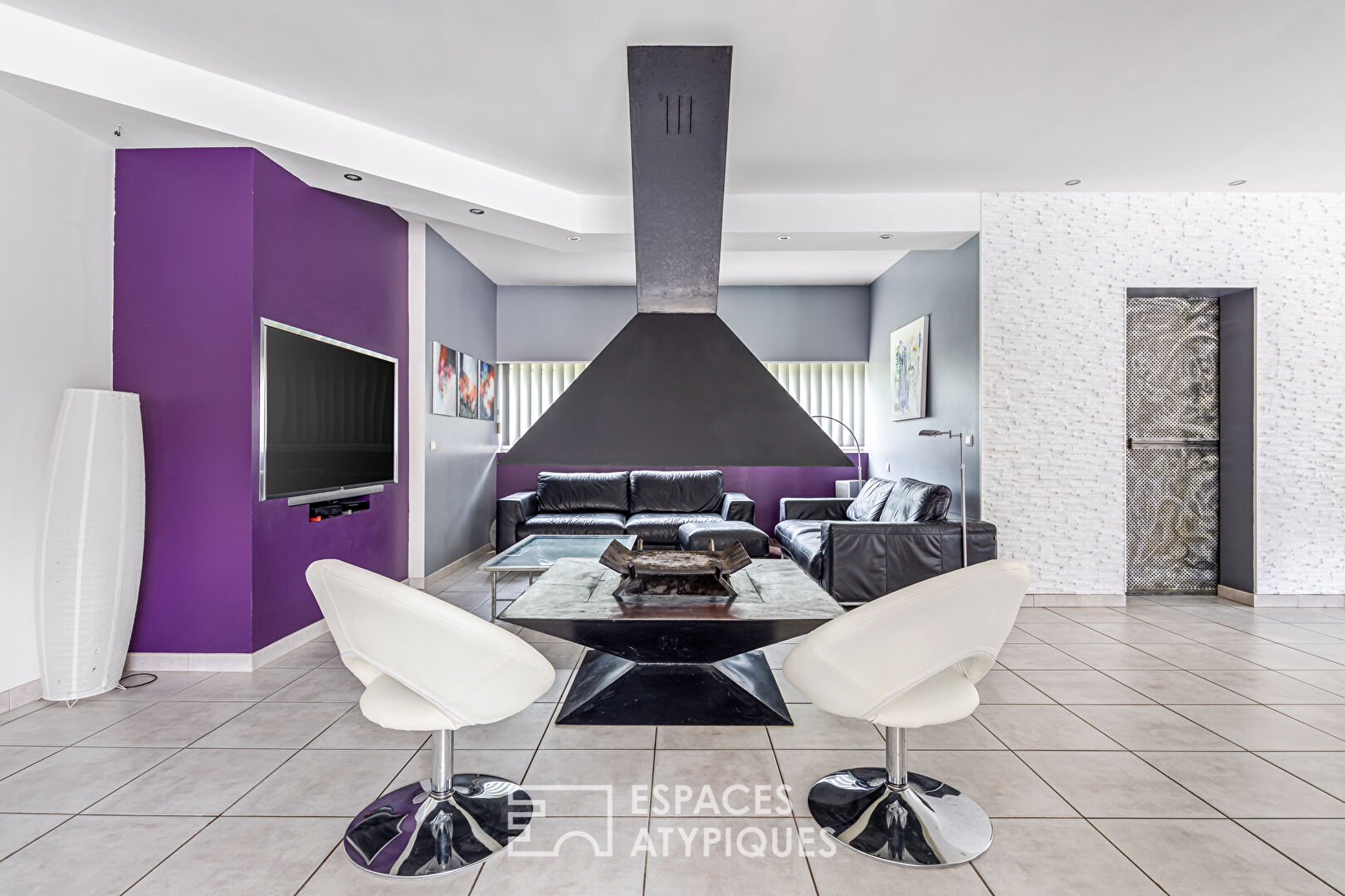 Élégante villa d’architecte et son jardin intimiste