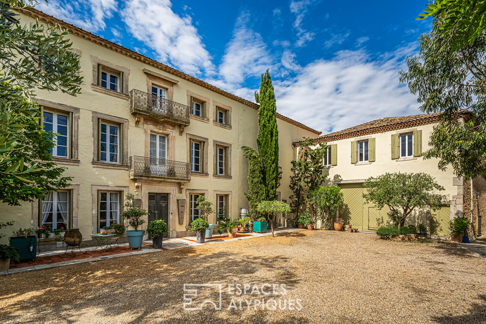 Maison de maître d’exception- Activité chambres d’hôtes et salle de réception (ERP)