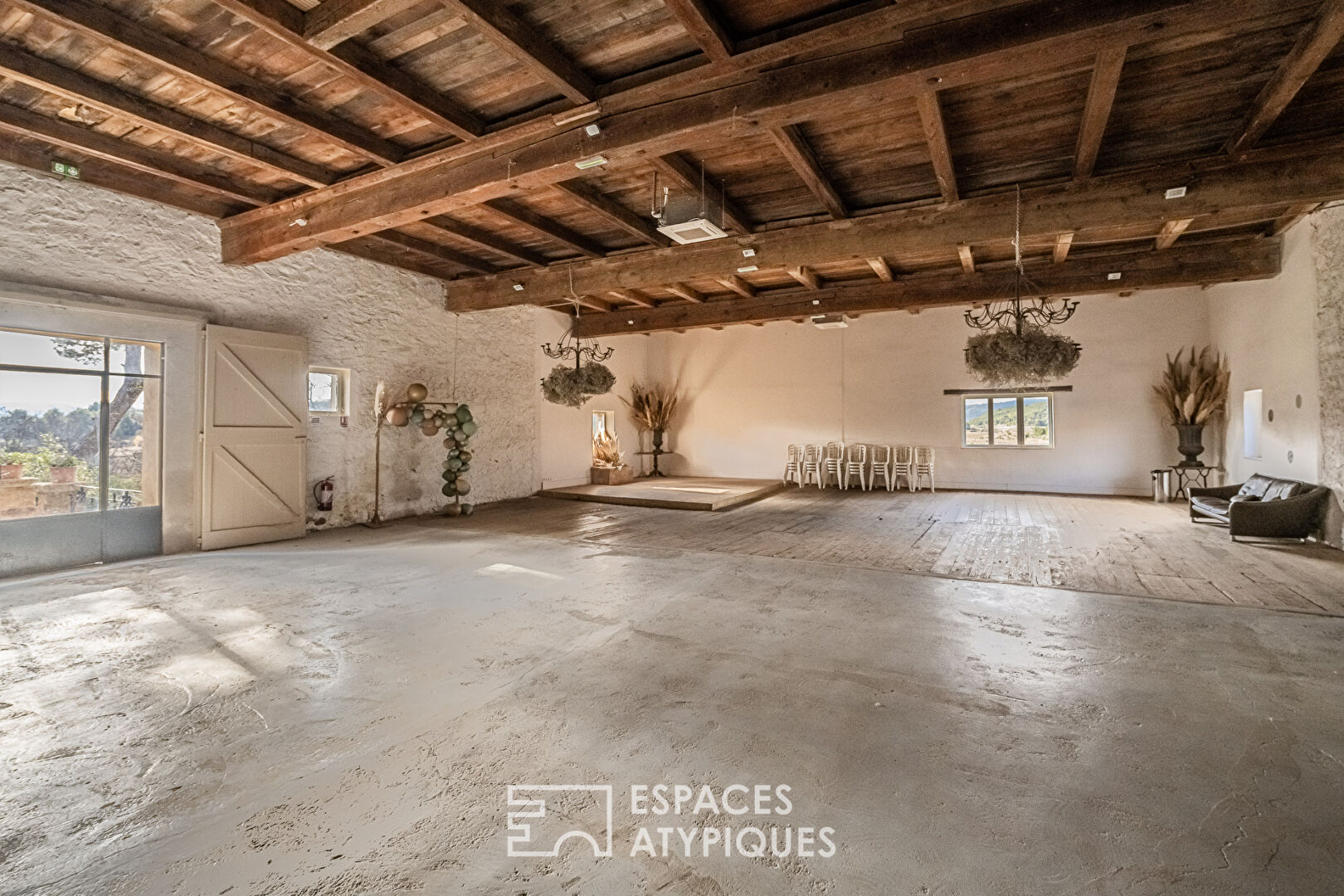 Maison de maître d’exception- Activité chambres d’hôtes et salle de réception (ERP)